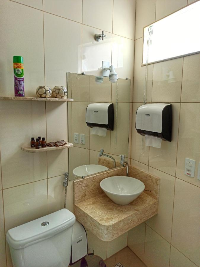 Hotel Pousada Familia De Nazare Cachoeira Paulista Exteriör bild