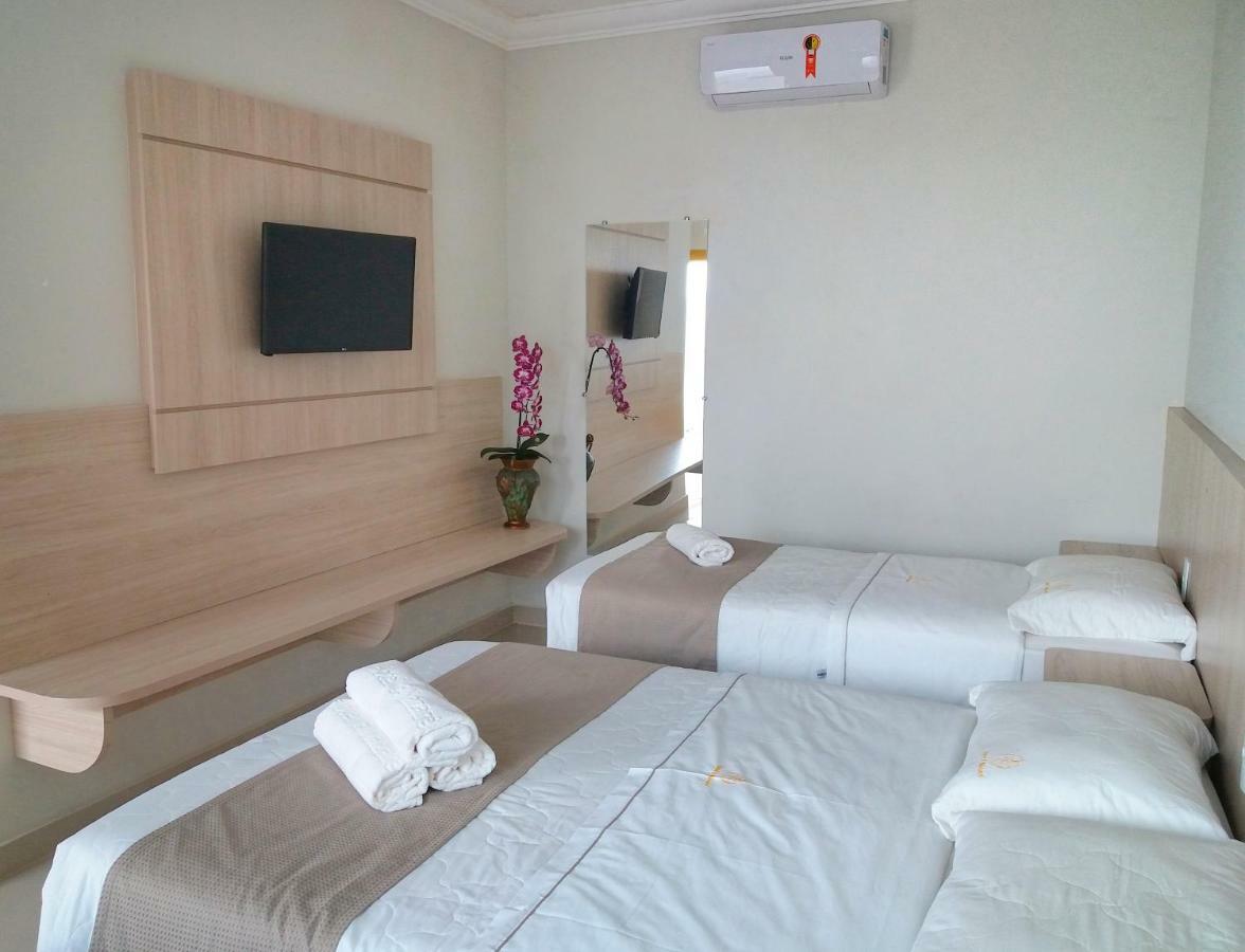 Hotel Pousada Familia De Nazare Cachoeira Paulista Exteriör bild