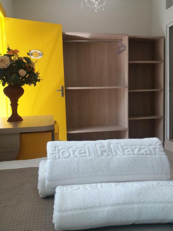Hotel Pousada Familia De Nazare Cachoeira Paulista Exteriör bild