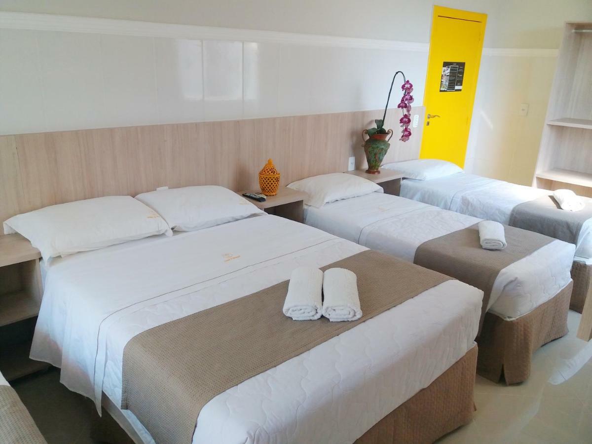 Hotel Pousada Familia De Nazare Cachoeira Paulista Exteriör bild